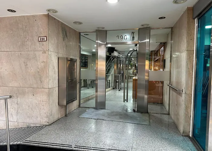 Corrientes Plaza